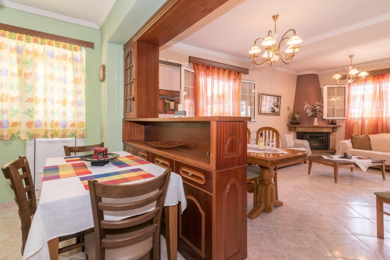 Athina'S Maisonette ไซคิย์นธอสทาวน์ ภายนอก รูปภาพ